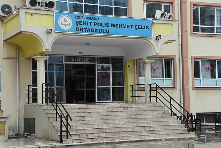 İzmir’de şehit eşinin adını taşıyan okulda görev yapıyor