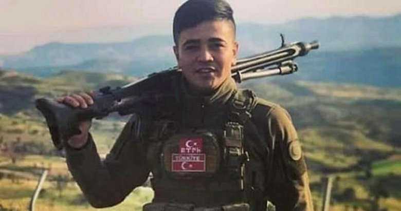 Izmir E Sehit Atesi Dustu