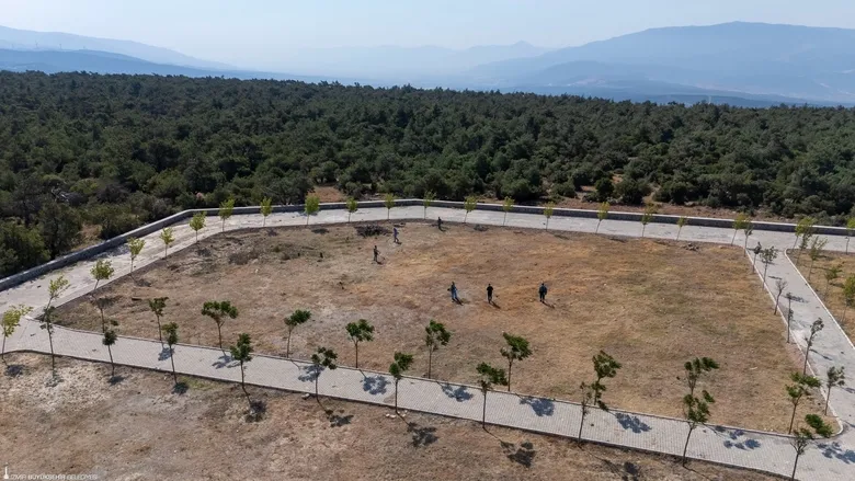 izmir-bornovada-25-bin-defin-kapasiteli-mezarlik-hizmete-acildi-1782711341211.jpeg
