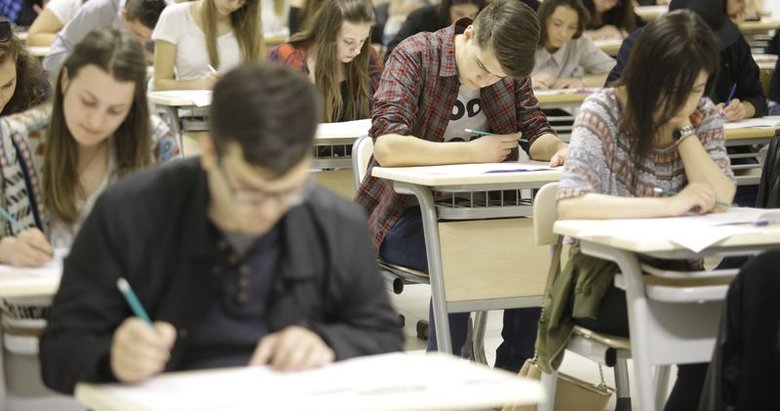 AÖF sınav giriş belgesi nasıl alınır? 2019 AÖF sınav tarihi