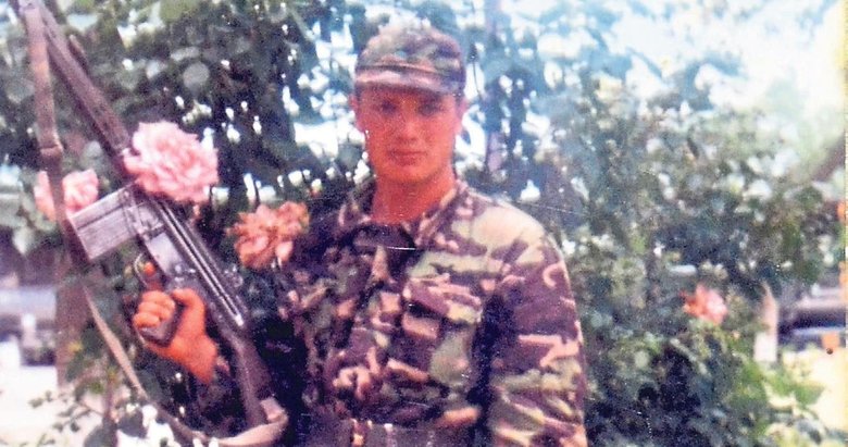 Vatan için iki gözünü feda etti