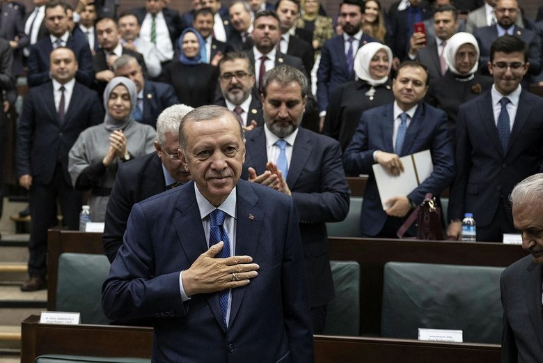 Millet ‘masa’ değil irade ve hizmet ister