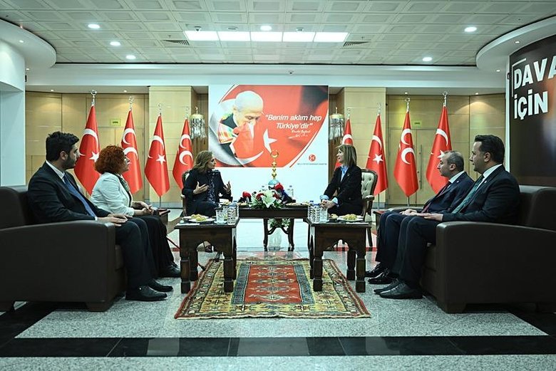 Son dakika: MHP-DEM Parti ilk kez bayramlaştı