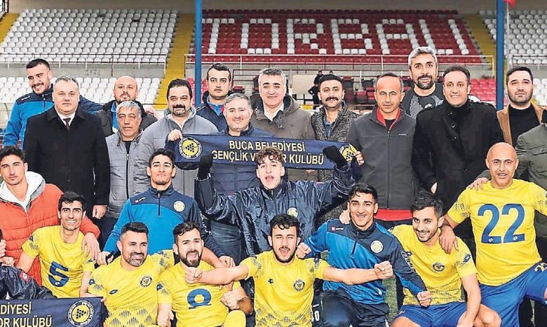 Şampiyonlar geçidi