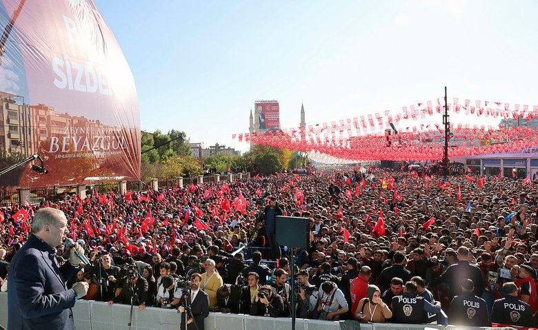 Saldırılar bizi asla döndüremez