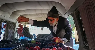 Elmacı Dede’nin sıradaki rotası belli oldu! Bu kez İzmir’deydi ama...