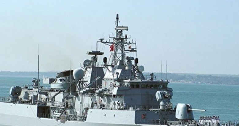 Savaş Gemisine Flaş Operasyon