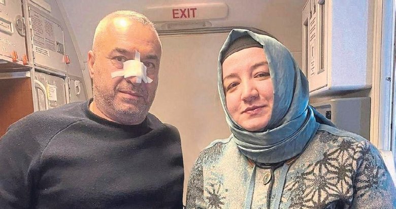 Uçakta fenalaşan hastayı doktor yolcu kurtardı