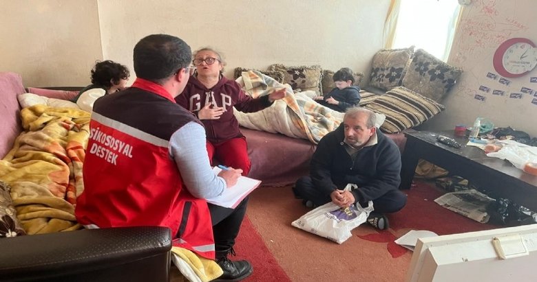 Bursalı’dan ihtiyaç sahibi aileye destek