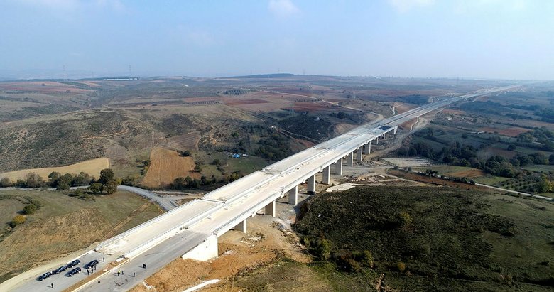 İstanbul-Bursa-İzmir otobanın 29 Ekim’de tamamıyla açılıyor