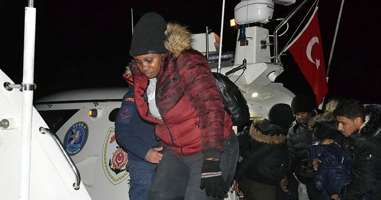 Balıkesir’de 65 düzensiz göçmen yakalandı