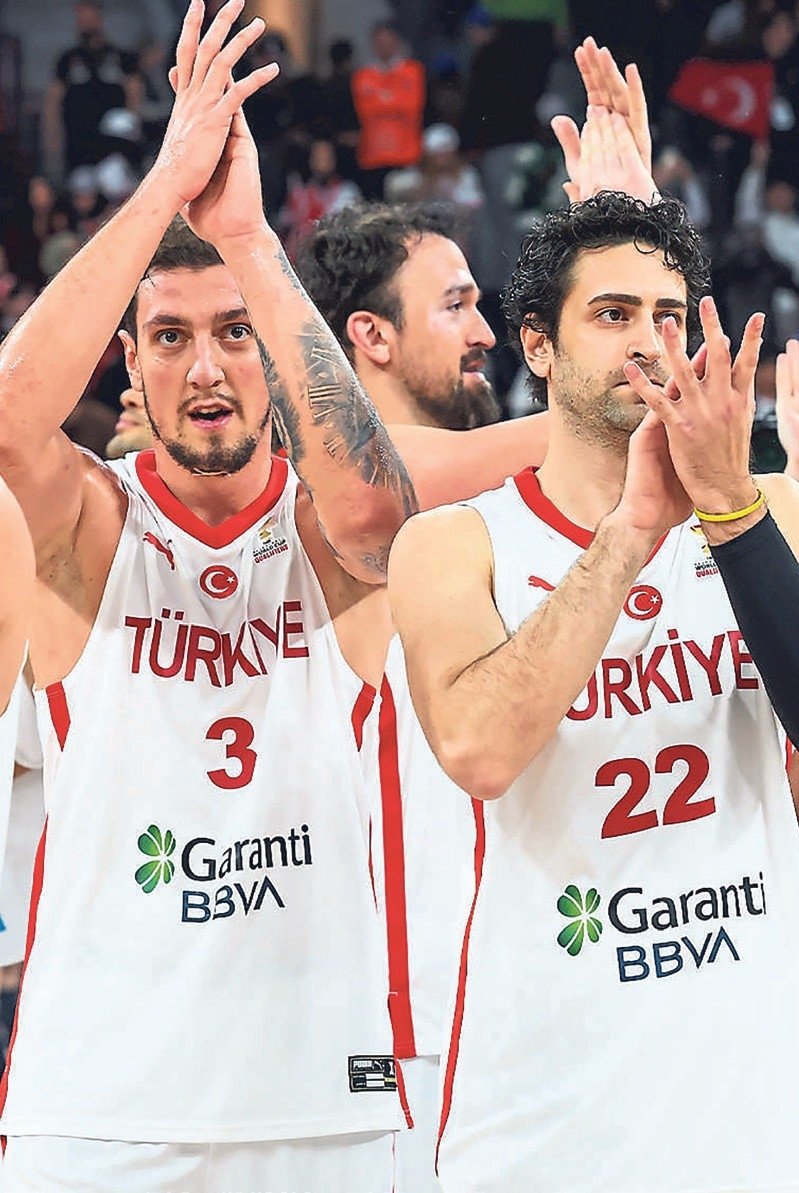 12 Dev Adam 2’de 2 peşinde