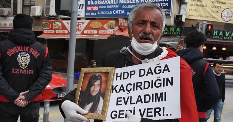 İzmir’de evlat nöbetini sürdüren baba, HDP’li yöneticiler hakkında suç duyurusunda bulundu