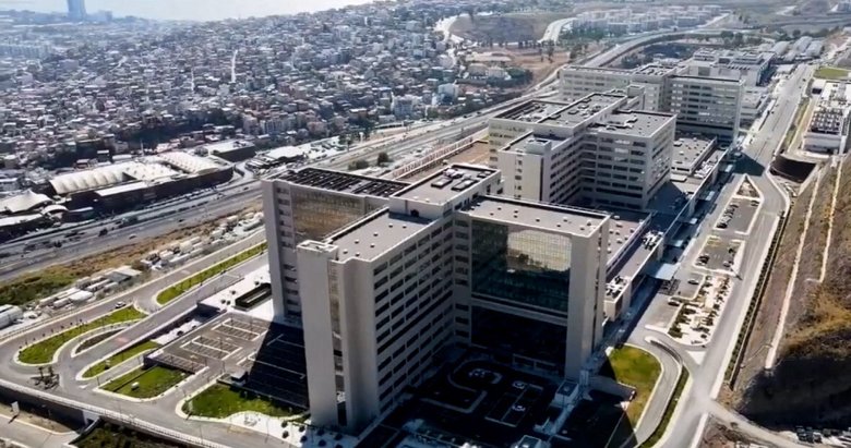İzmir sağlık üssü!