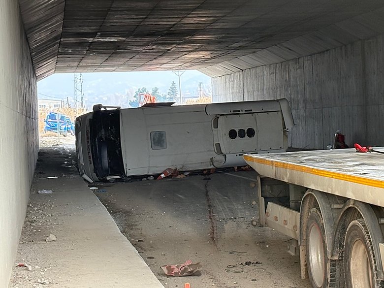 Denizli’de feci kaza! Çok sayıda ölü ve yaralı var