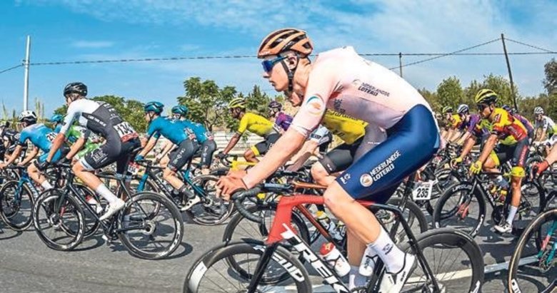 Üçüncü etabı Lutsenko kazandı