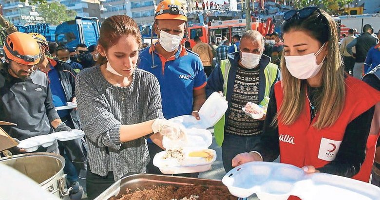 Depremin ardından yeterli beslenmenin önemi
