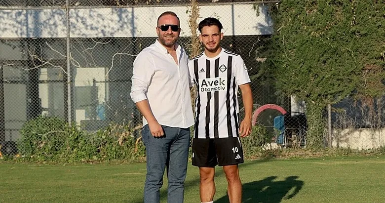 Altay’dan ayrılan genç oyuncu Emre, Eskişehir yolunda