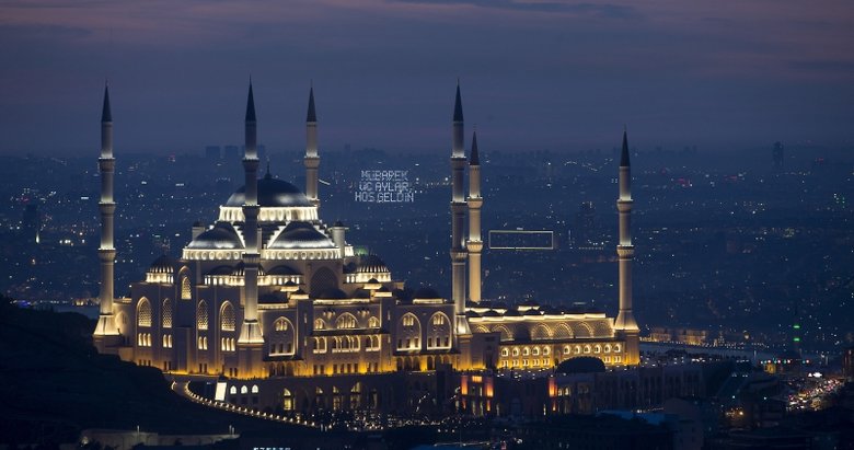 Oruç tutmamayı mubah kılan mazeretler nelerdir?