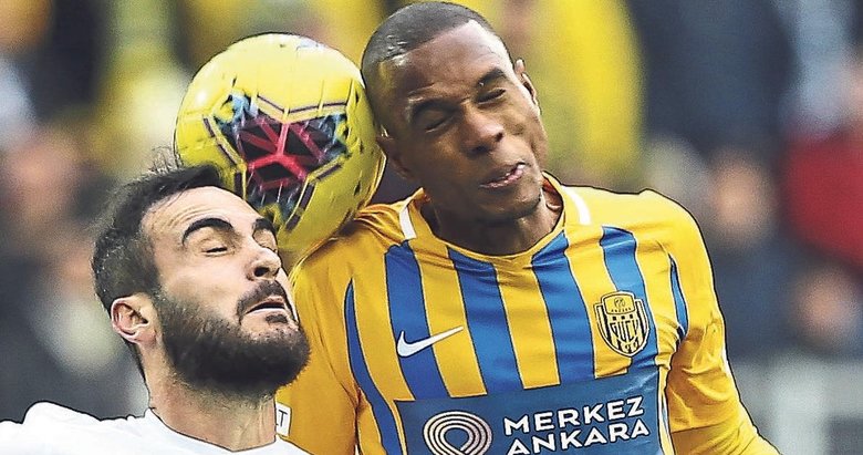 Manisa FK’dan Oğuz hamlesi