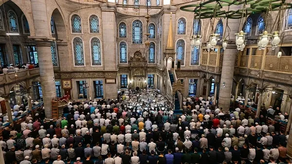 16-ekim-cuma-hutbesi-bu-hafta-cuma-hutbesinin-konusu-ne-1792122055148.png