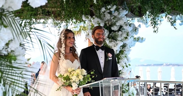 İpek Gül ile Nail’i yalnız bırakmadılar