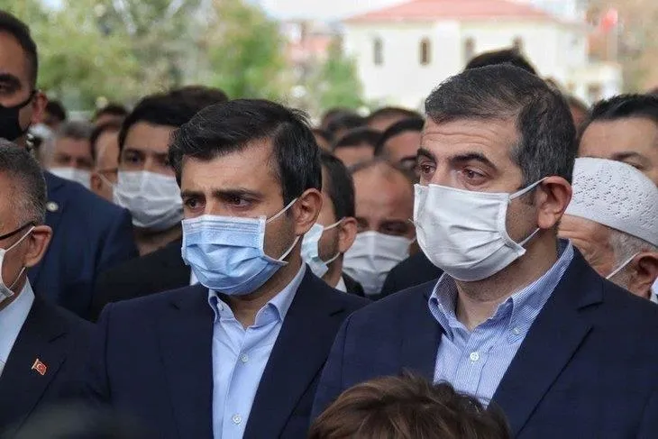 Özdemir Bayraktar’a veda! Son yolculuğuna uğurlandı
