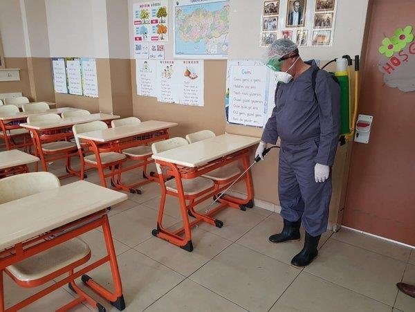 Sağlık ve Milli Eğitim Bakanlığı yüz yüze eğitim şartlarını belirledi