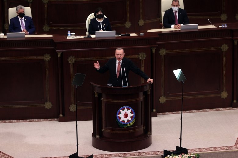 Son dakika: Başkan Erdoğan’dan Azerbaycan’da önemli mesajlar