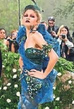 Met Gala’da şıklık yarışı