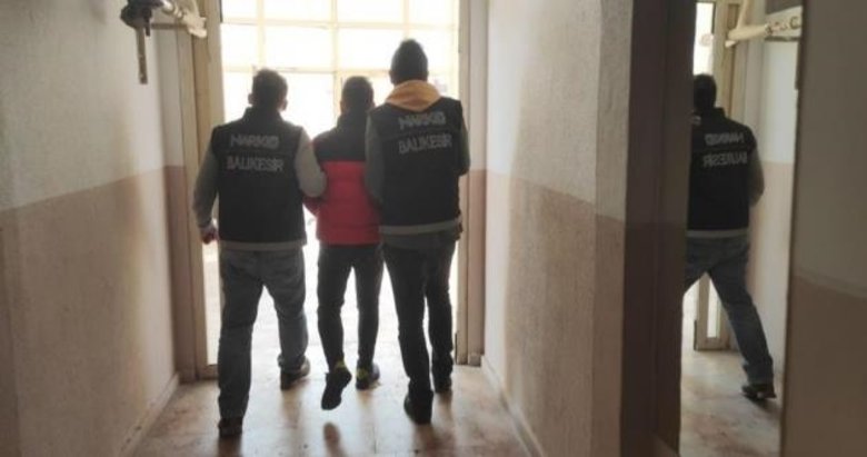 Balıkesir merkezli İzmir ve Bursa’da uyuşturucu operasyonu