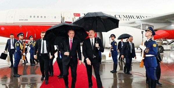 Başkan Erdoğan Nahçıvan’da! Iğdır- Nahçıvan doğal gaz boru hattının temeli atıldı