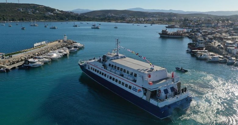 İzmir Seferihisar-Samos arası feribot seferleri başladı