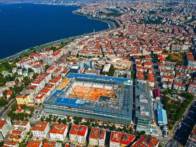 Göztepe’nin yeni stadı Türkiye’de ilk olmaya hazırlanıyor