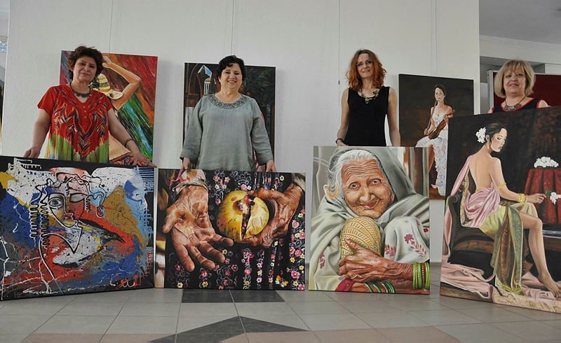 Biri Alman dört kadın emekli öğretmenden ’resim grubu’