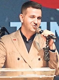 Mehmet Ceylan Yapı, 30. yaşını Serkan Kaya ile kutladı