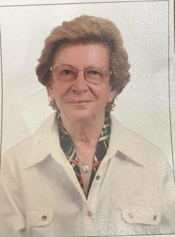 Eskinazi ailesinin asırlık çınarı Raşel Eskinazi son yolculuğuna uğurlandı