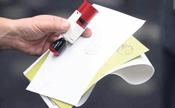 Vurgun yaptıktan sonra seyahate çıktı