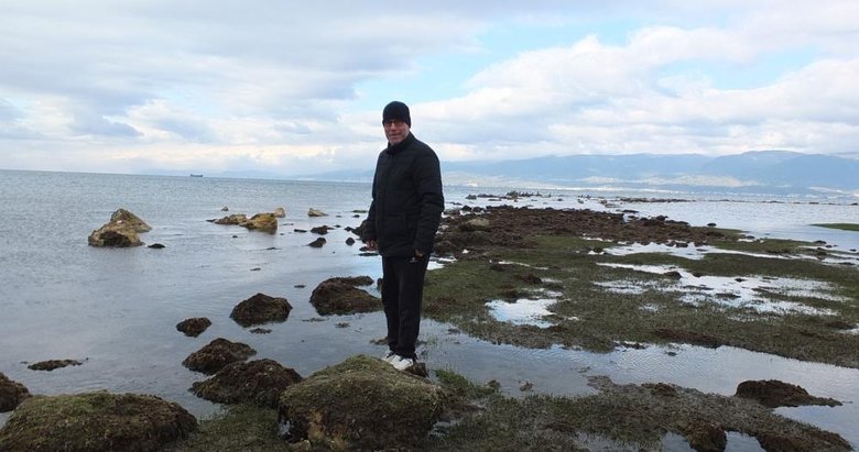 Balıkesir’de deniz çekildi, 2 bin 500 yıllık antik liman ortaya çıktı