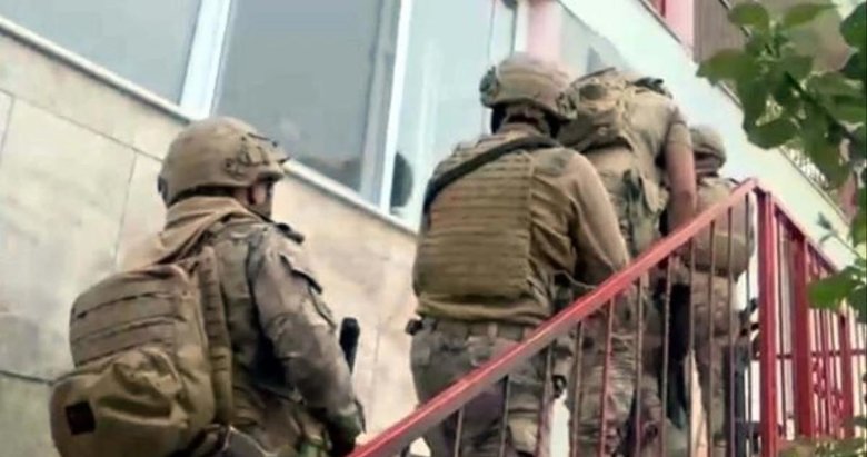 İzmir’de terör operasyonu: 4 kişi gözaltına alındı