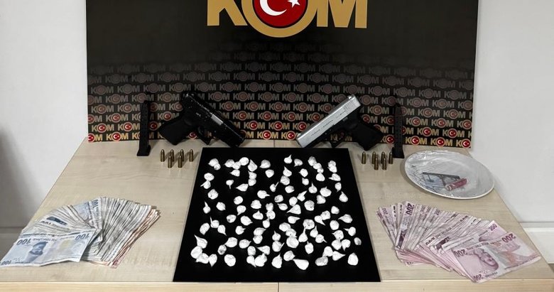 İzmir’de ev kurşunlayan saldırganlar yakalandı