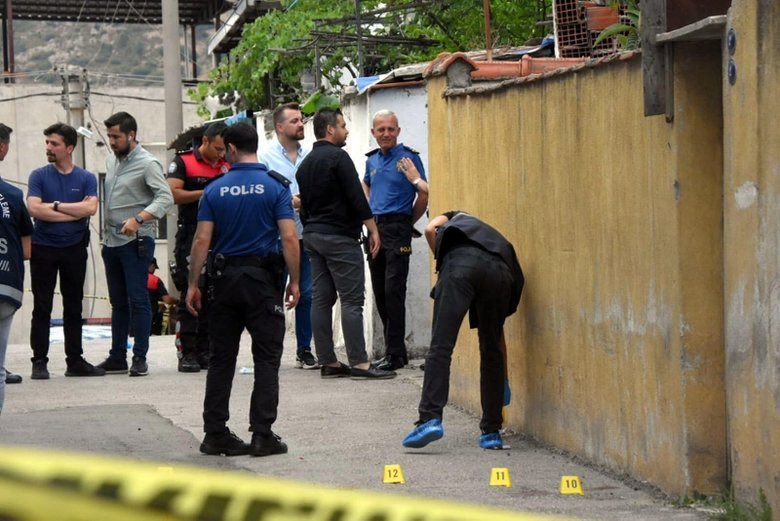 İzmir’deki köpek cinnetinde yeni detaylar! Aynı aileden 3 kişiyi öldürmüştü