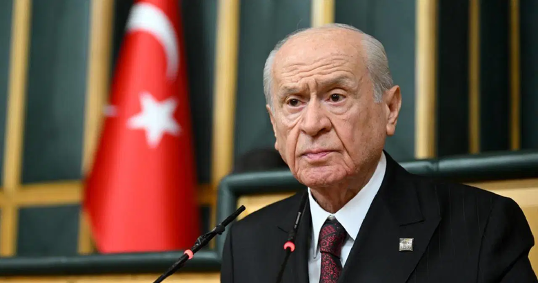 Aynı bayrak altında kenetlenmiş bir millet