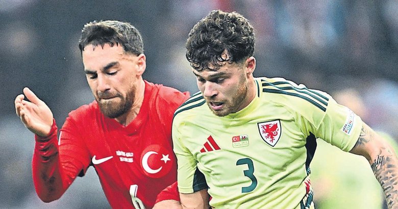 Ay-Yıldızlılar Karadağ’a bıraktı