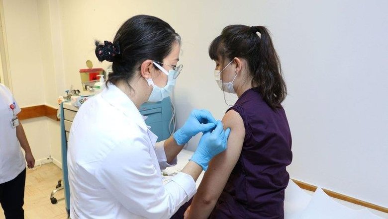 Bilim Kurulu Üyesi yanıtladı: Her sene aşı olacak mıyız?