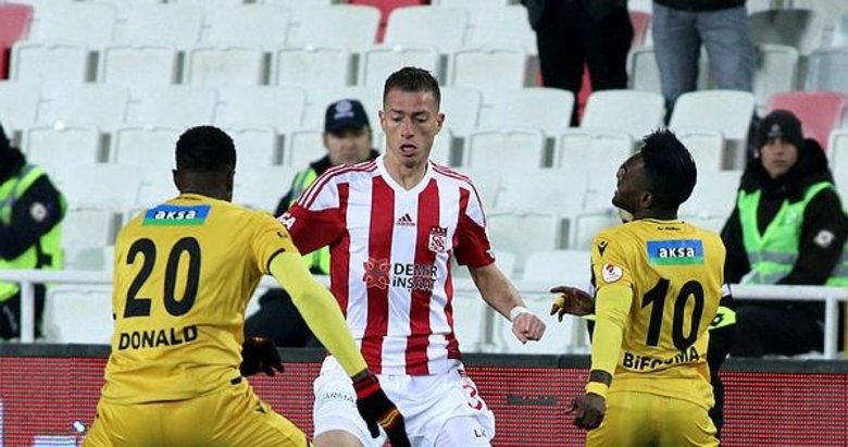 Sivasspor 4 - 0 Yeni Malatyaspor! Golleri izlemek için tıklayın