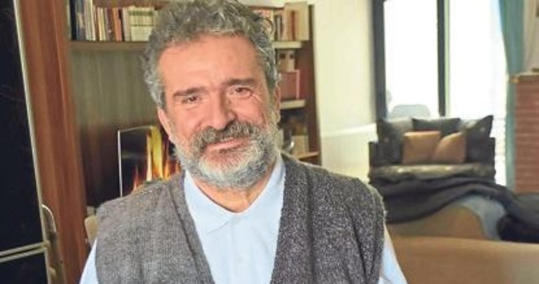 Karikatürleriyle hayata yeniden tutundu