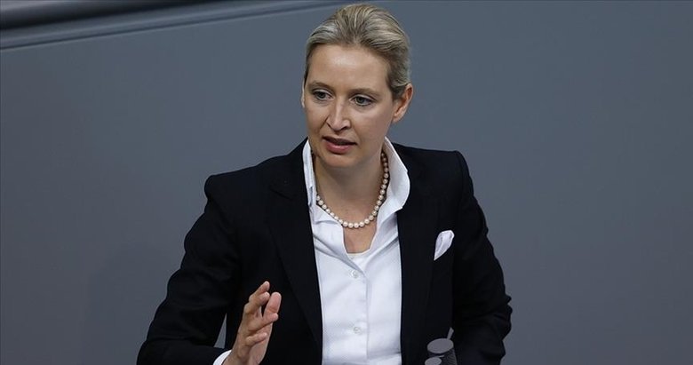 Almanya’da aşırı sağcı partinin başbakan adayı Weidel oldu