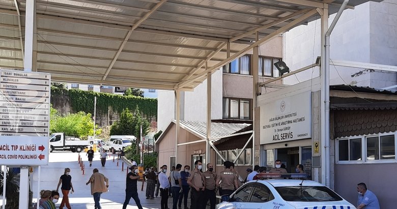 İzmir’de akrabalar arasında silahlı kavga! 5 kişi yaralandı
