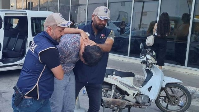 Bodrum’da yakalanan saldırgan Muğla Terörle Mücadele Şubesi’ne gönderildi
